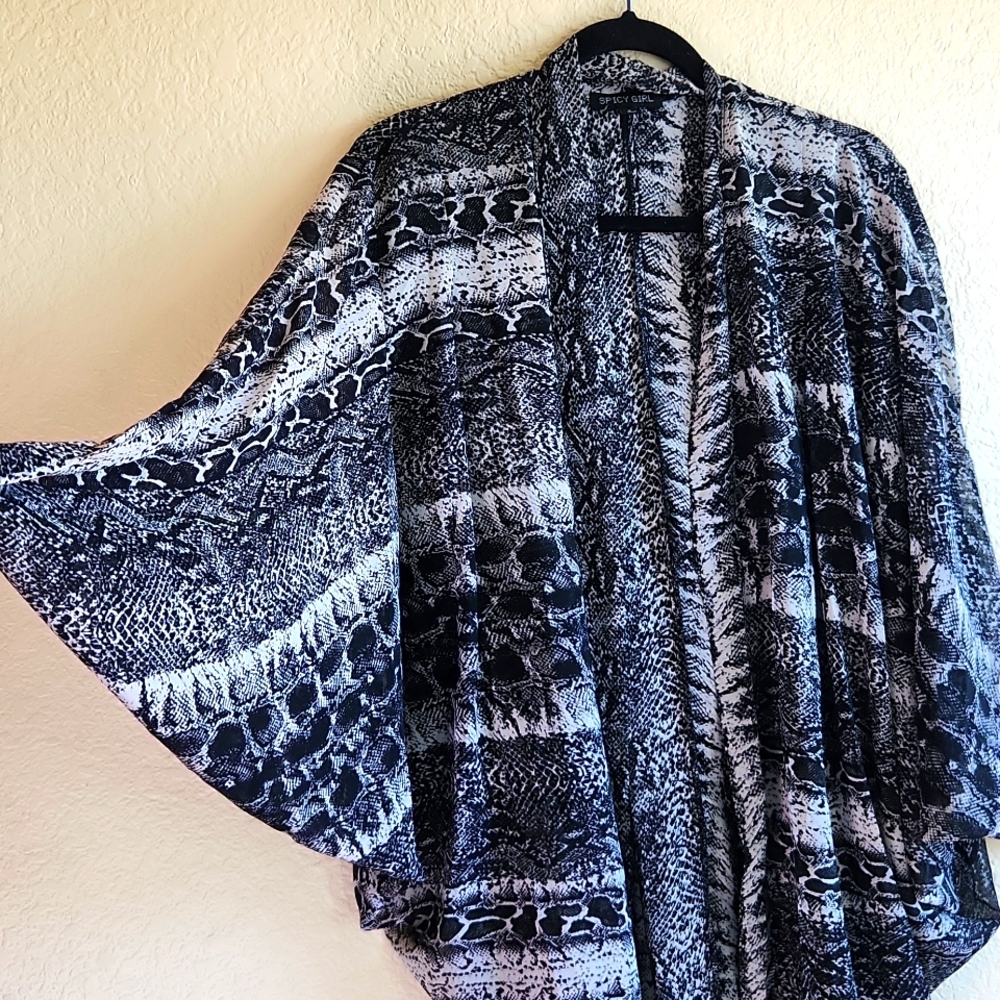 Sheer snake skin print kimono size small